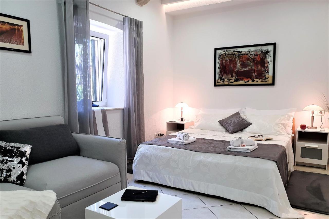 Apartment Luxor Hvar - Main Square